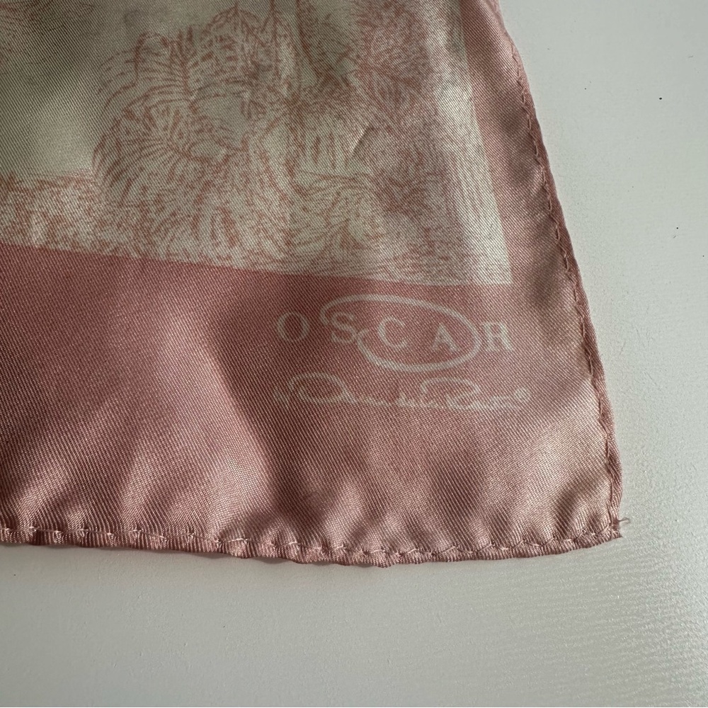 Oscar De La Renta Pink and Cream Silk Scarf Vintage - Picture 2 of 5